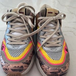 Gucci sneakers